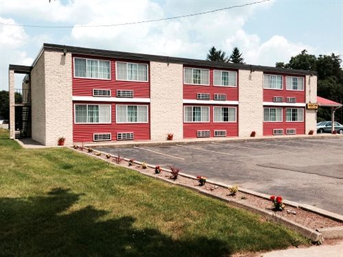 Budget Inn バス エクステリア 写真